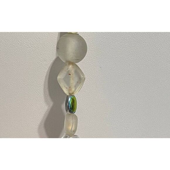 Long Beaded Statement Fashion Necklace White Green - Picture 4 of 11